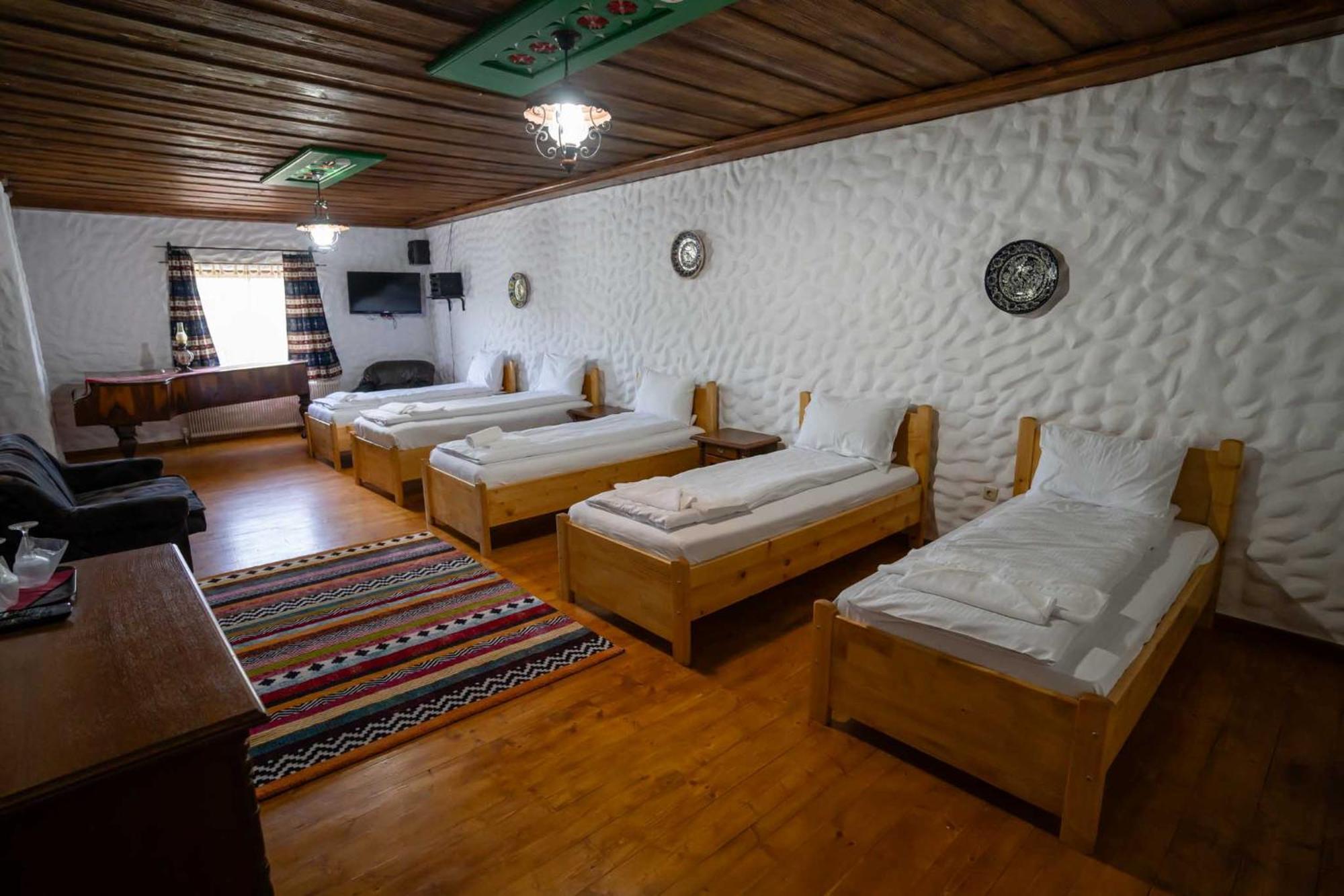 Hanul Almas Deva Dış mekan fotoğraf